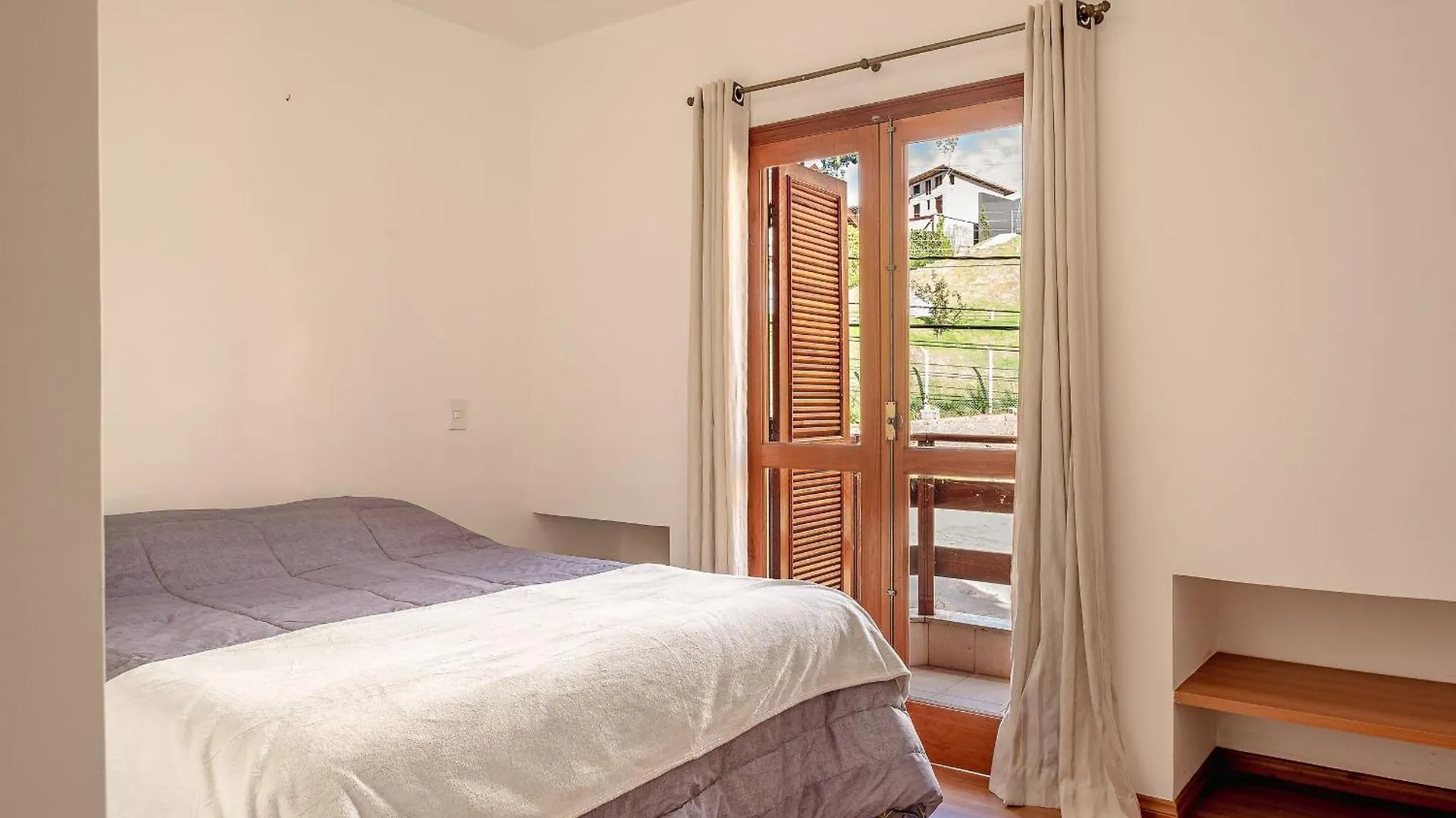 Apartamento Sofisticado No Coracao Do Capivari Campos do Jordão 0*,